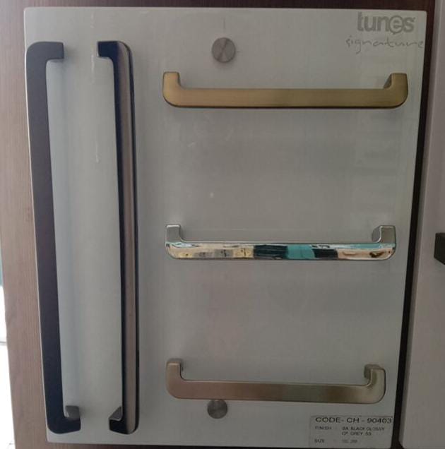 TUNES  CODE CH 90403